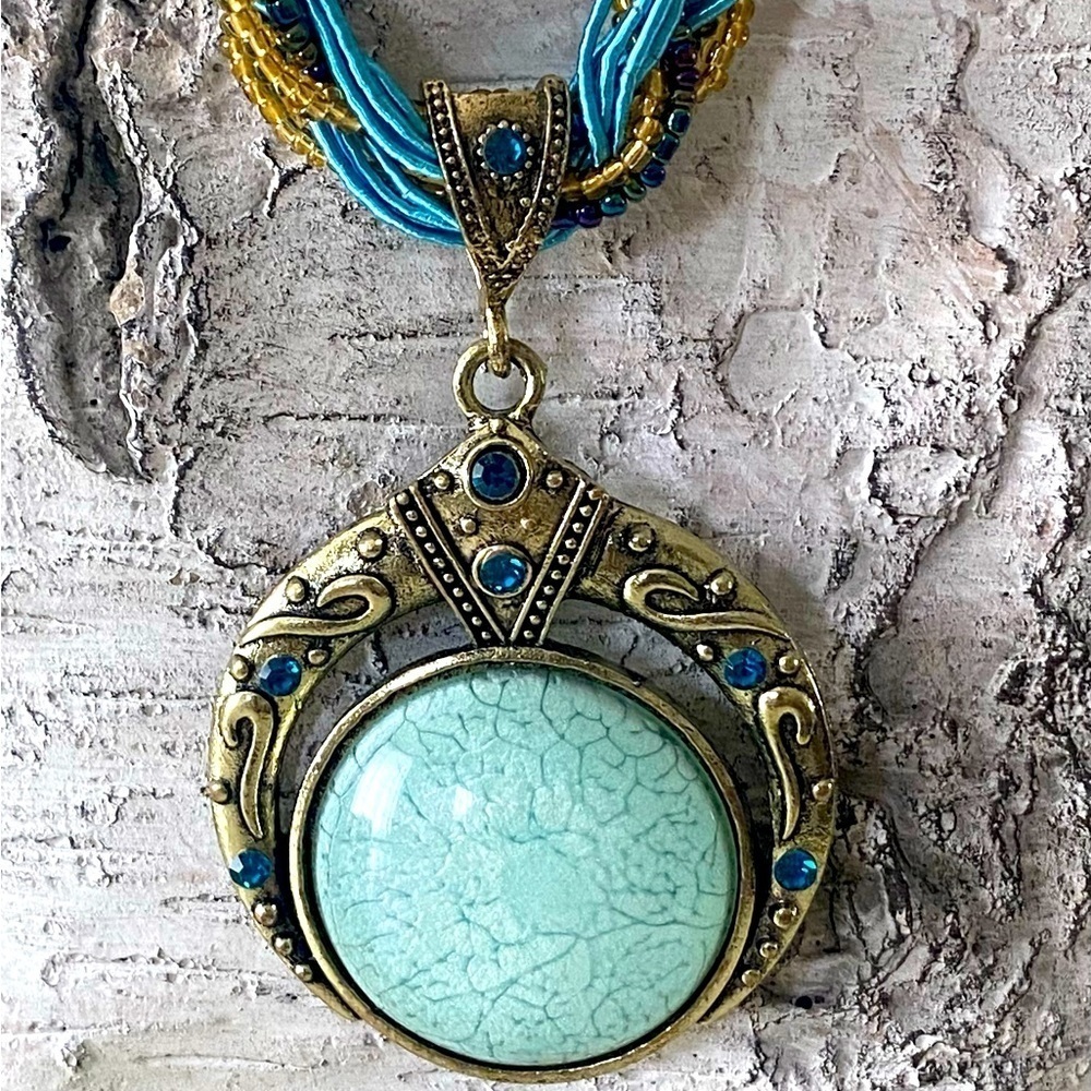 Stone Pendant Multilayer Beads Necklace